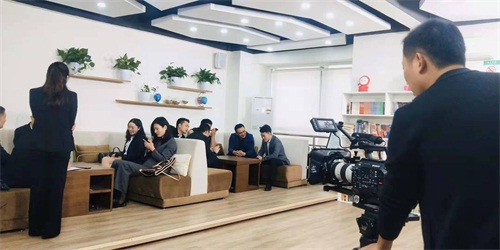 为什么我拍30秒的微电影跟拍5分钟的价钱会差不多？